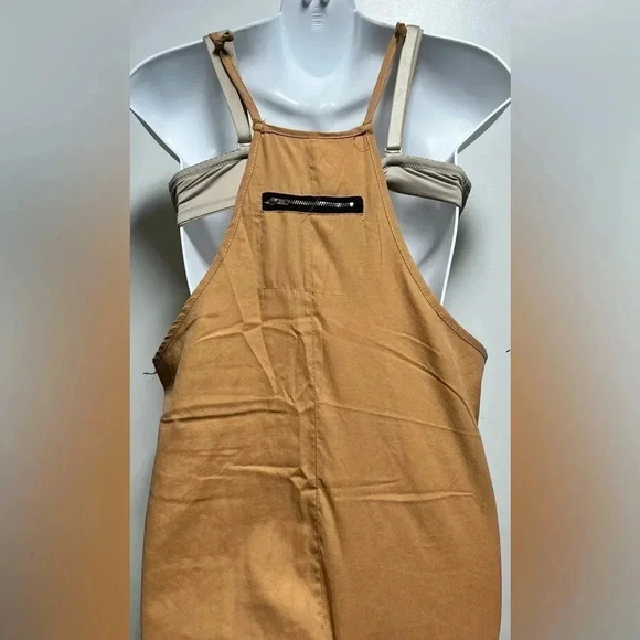Camel Jumpsuit Spaghetti Strap Kangaroo Pockets Oversized - Picture 5 of 5